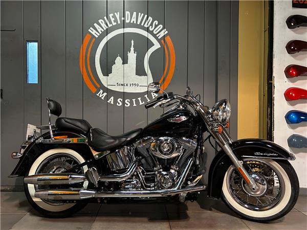2015 HARLEY-DAVIDSON DELUXE