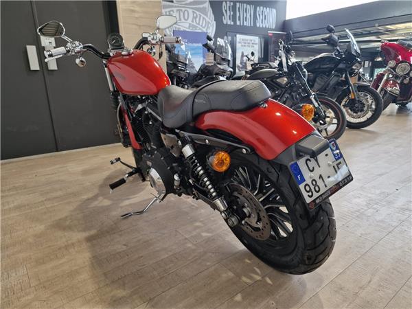 2013 HARLEY-DAVIDSON IRON