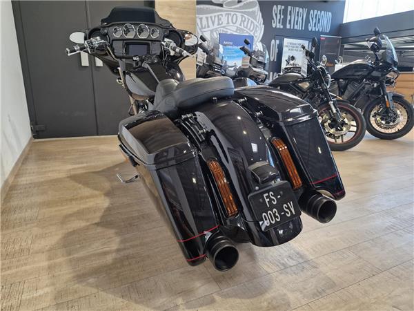 2020 HARLEY-DAVIDSON STREET GLIDE