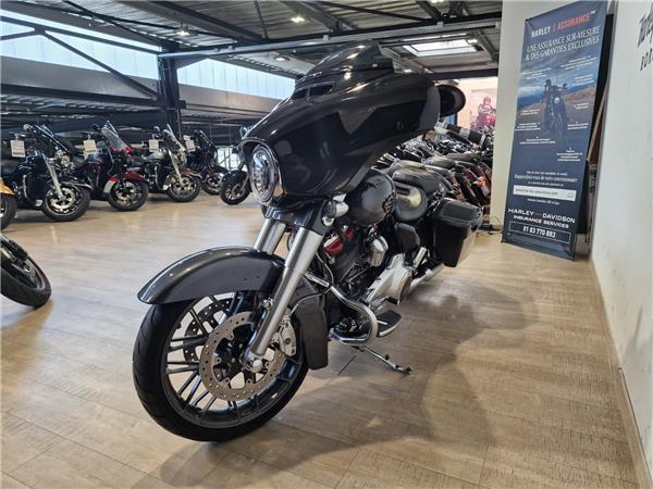 2020 HARLEY-DAVIDSON STREET GLIDE