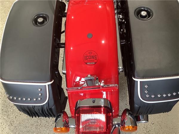 FLI  HYDRA-GLIDE REVIVAL (2024 Icon 1 von 1750