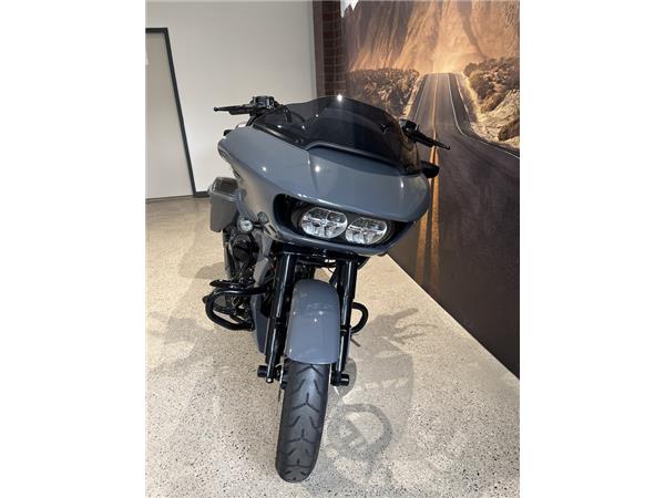 FLTRXSE CVO ROAD GLIDE KessTech Don Performance
