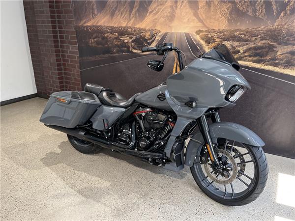 FLTRXSE CVO ROAD GLIDE KessTech Don Performance