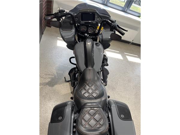 FLTRXSE CVO ROAD GLIDE KessTech Don Performance