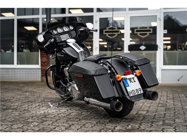 Harley-Davidson Kiel FLHXS Street Glide Special 107 - Jekill&Hyde -