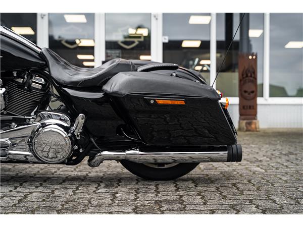 Harley-Davidson Kiel FLHXS Street Glide Special 107 - Jekill&Hyde -