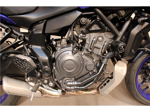 YAMAHA MT-07
