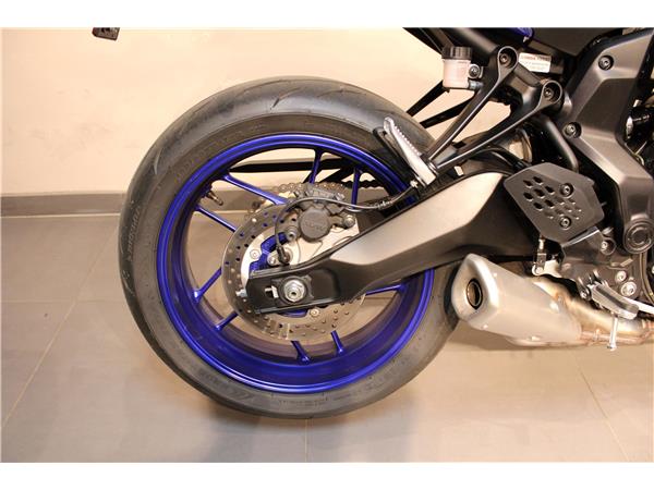 YAMAHA MT-07