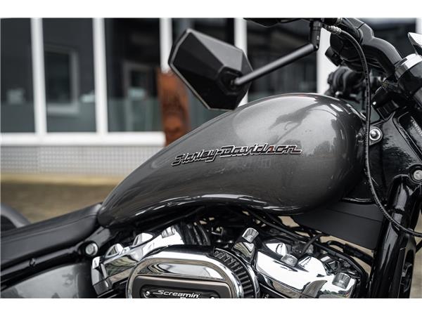Harley-Davidson Kiel FXBRS Breakout 114cui Heckumbau - Jekill -