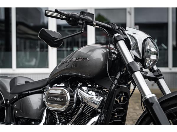 Harley-Davidson Kiel FXBRS Breakout 114cui Heckumbau - Jekill -