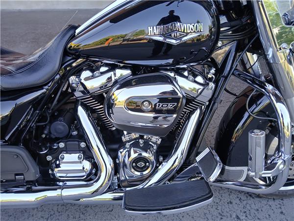 2021 HARLEY-DAVIDSON ROAD KING