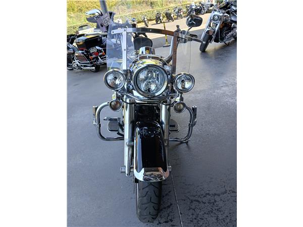 2021 HARLEY-DAVIDSON ROAD KING