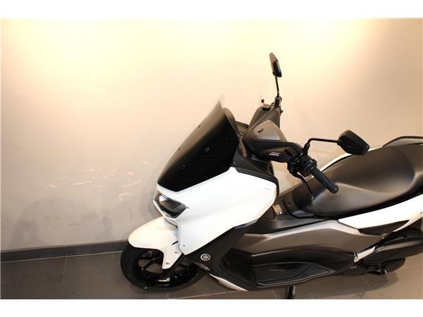 YAMAHA N-MAX 125