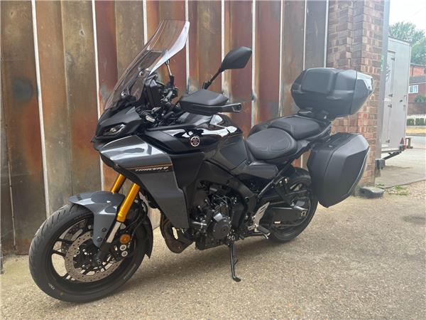 2024 Yamaha TRACER 9 GT+