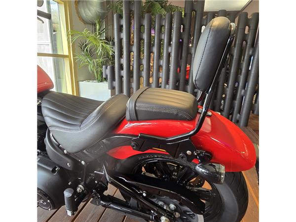 Harley-Davidson Softail-Cruiser STREET BOB 114