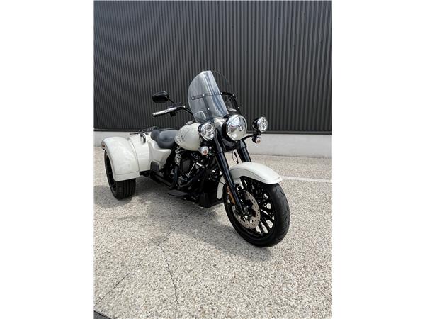 2024 HARLEY-DAVIDSON FREEWHEELER