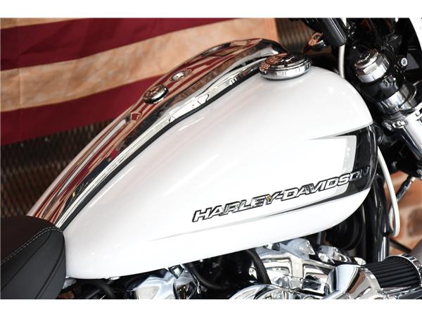 2025 HARLEY-DAVIDSON BREAKOUT 117 