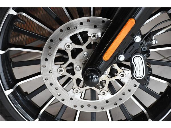 2025 HARLEY-DAVIDSON BREAKOUT 117 