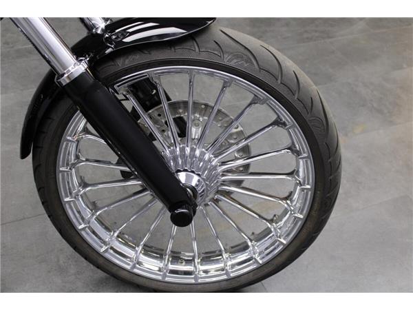 2015 Harley-Davidson Breakout