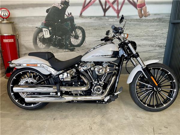 2024 HARLEY-DAVIDSON BREAKOUT