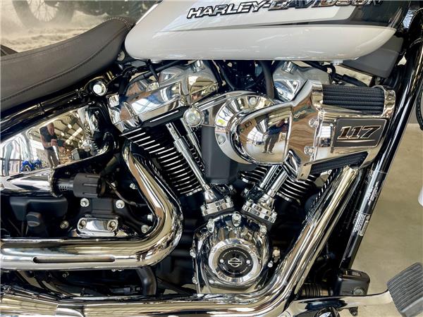 2024 HARLEY-DAVIDSON BREAKOUT