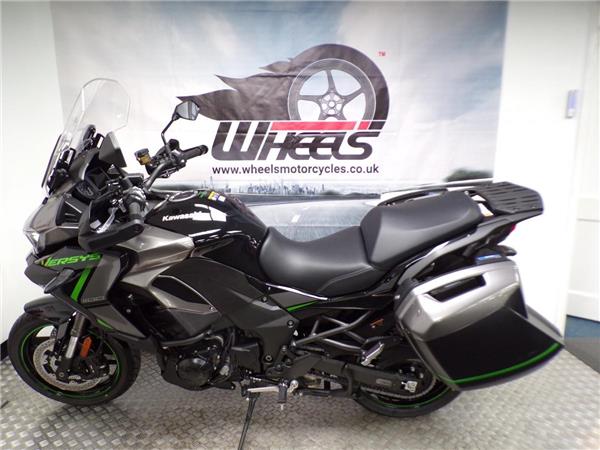 2025 Kawasaki Versys 1100
