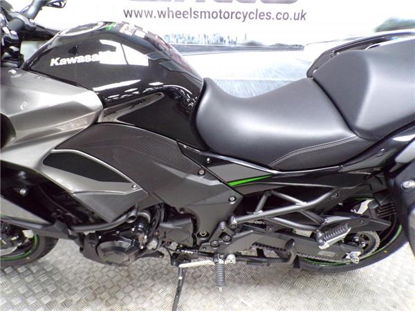 2025 Kawasaki Versys 1100
