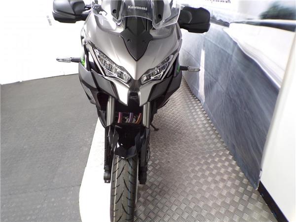 2025 Kawasaki Versys 1100
