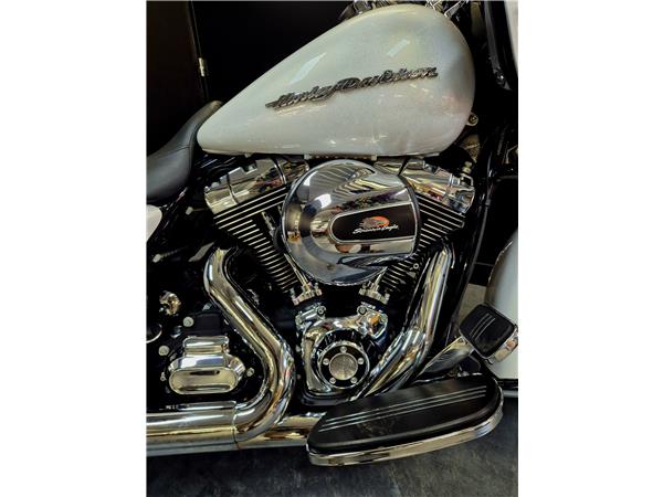 2014 HARLEY-DAVIDSON ROAD GLIDE