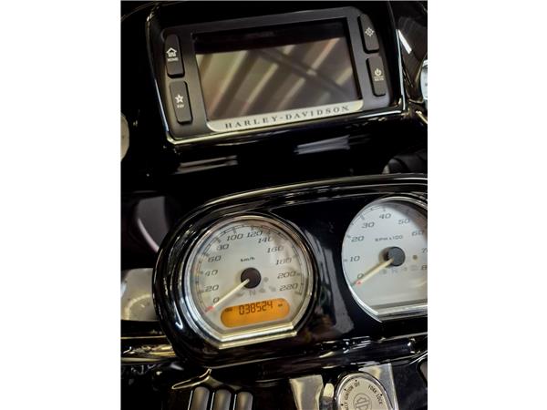 2014 HARLEY-DAVIDSON ROAD GLIDE