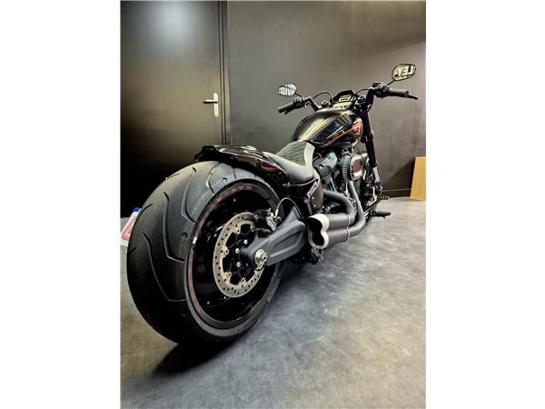 2019 HARLEY-DAVIDSON FXDR