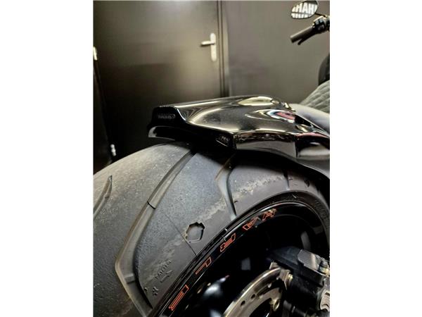 2019 HARLEY-DAVIDSON FXDR
