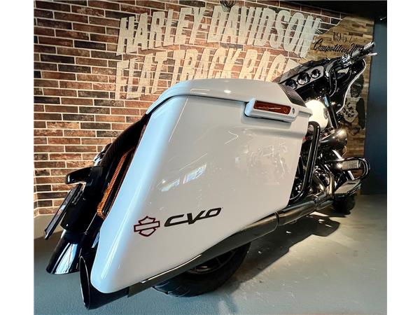 2021 harley-davidson FLHXSE Street Glide CVO 117