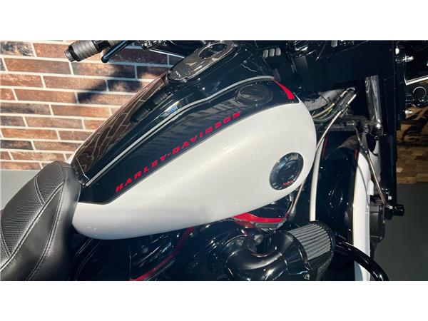 2021 harley-davidson FLHXSE Street Glide CVO 117