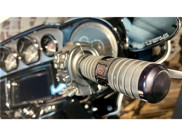2021 harley-davidson FLHXSE Street Glide CVO 117