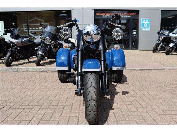 2024 HARLEY-DAVIDSON TRIKE FLRT FREEWHEELER