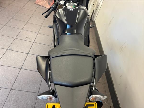 2025 YAMAHA YZF R125