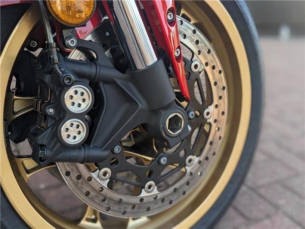 2023 Yamaha R1