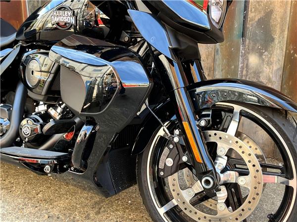 2025 Harley-Davidson Touring