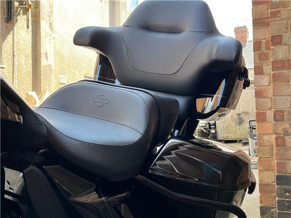 2025 Harley-Davidson Touring