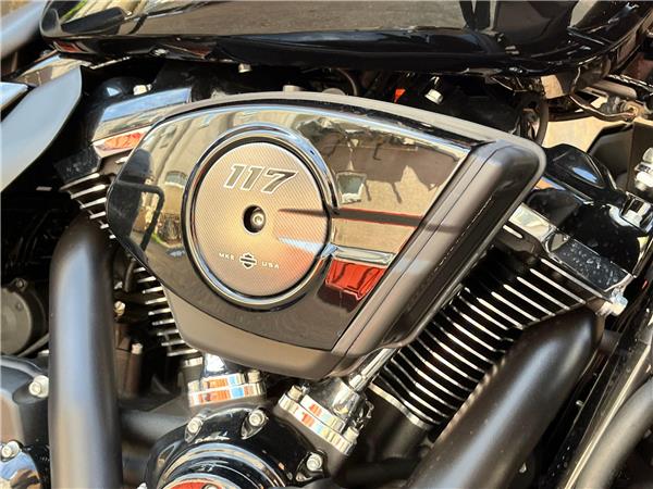 2025 Harley-Davidson Touring