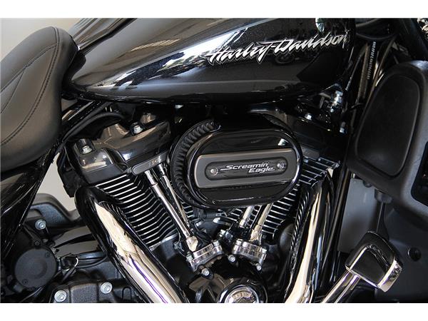 FLHXSE STREET GLIDE CVO MY2017