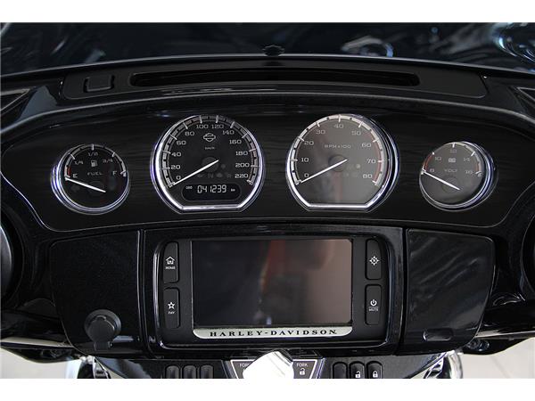 FLHXSE STREET GLIDE CVO MY2017