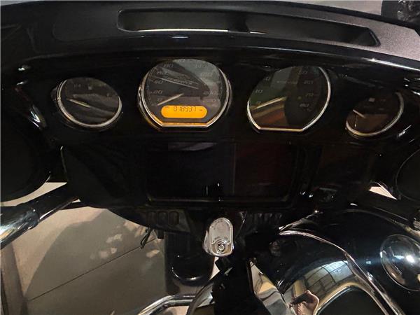 2021 HARLEY-DAVIDSON STREET GLIDE
