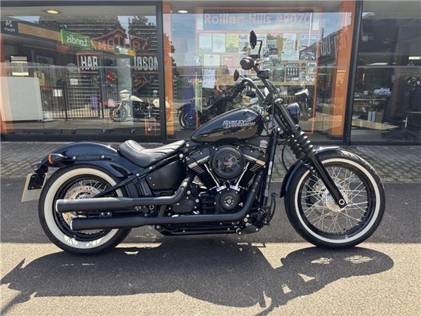 2019 HARLEY-DAVIDSON SOFTAIL FXBB STREET BOB