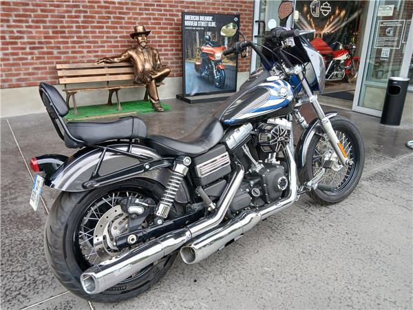 2012 HARLEY-DAVIDSON STREET BOB
