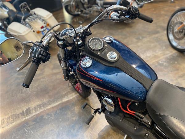 Harley-Davidson Dyna Street Bob Limited FXDBA - 2013
