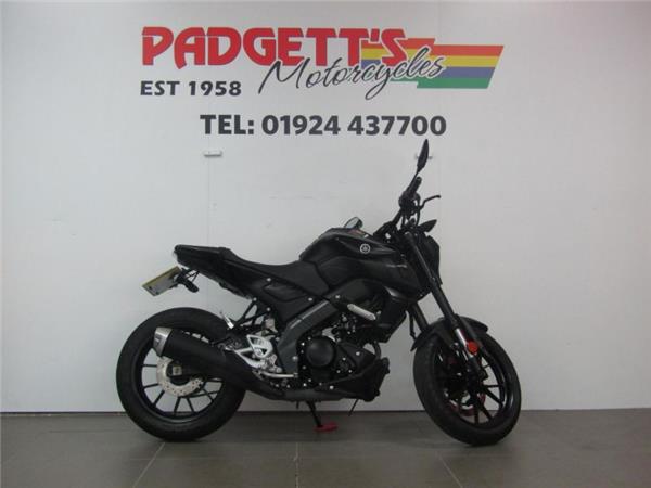 2024 Yamaha MT-125 BLACK