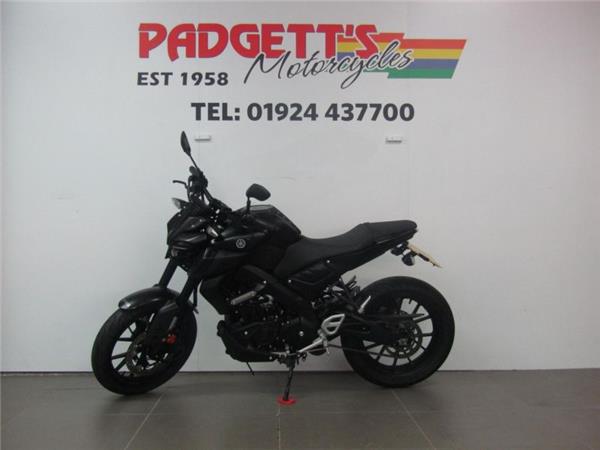 2024 Yamaha MT-125 BLACK
