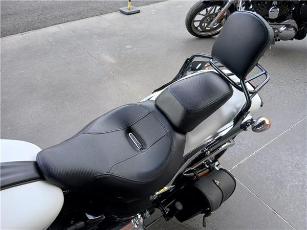2017 HARLEY-DAVIDSON BREAKOUT